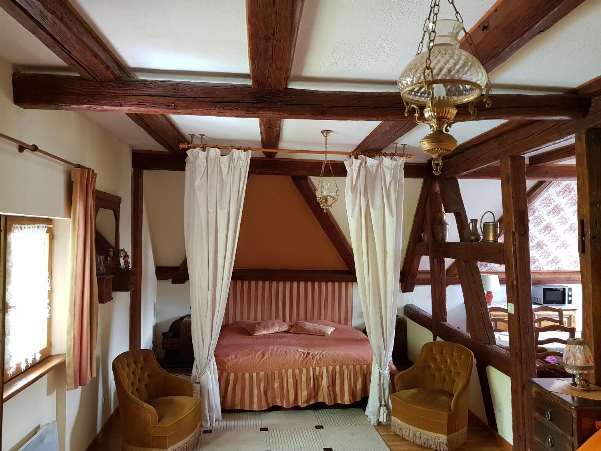 La Maison Jaune Амершвир Экстерьер фото